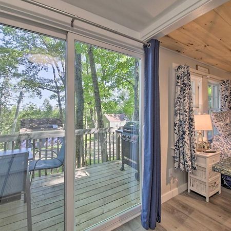 Lush Edgecomb Studio Cottage With Fire Table! Экстерьер фото