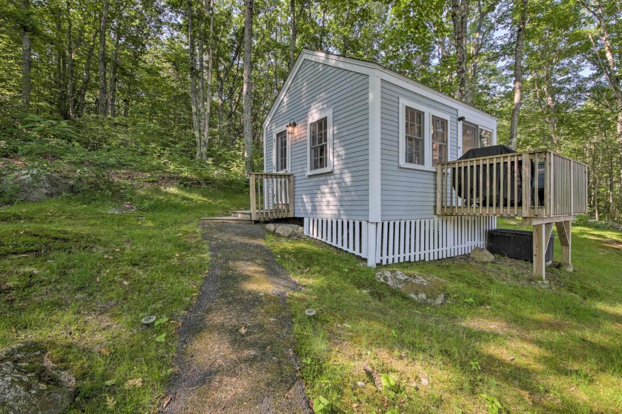 Lush Edgecomb Studio Cottage With Fire Table! Экстерьер фото